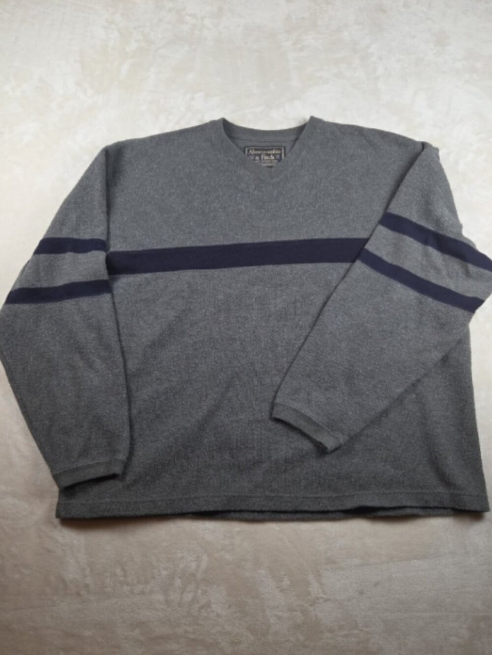 Abercrombie & Fitch Men’s Gray Stripe Crewneck Sweater Size L